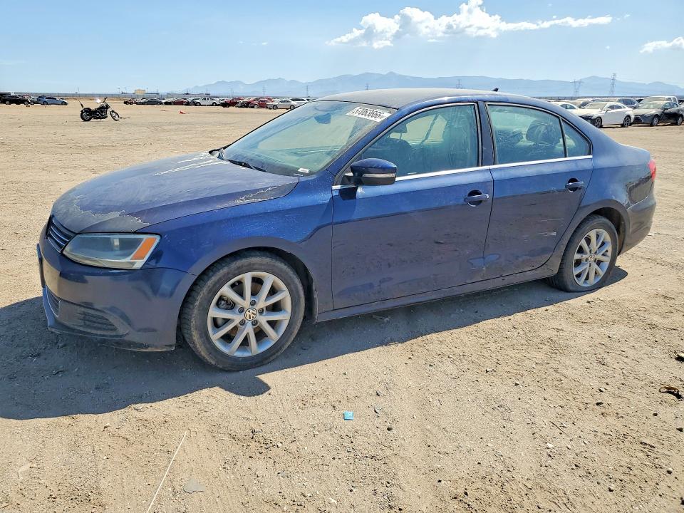 2014 Volkswagen VIN 3VWD17AJ6EM362219 COPART salvage auction — SIDE, Ca - Dis/Dlr/Exp Clean W/Salv Hist, sold $400 on 2026-08-03 (photo 1)