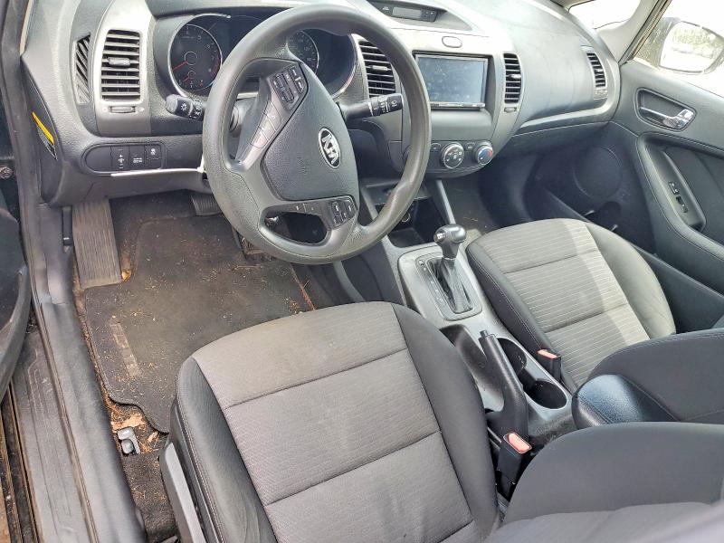 2014 Kia Forte VIN KNAFX4A65E5077759 COPART salvage auction — MINOR DENT/SCRATCHES, CT - CERTIFICATE OF TITLE, sold $575 on 2026-07-10 (photo 8)