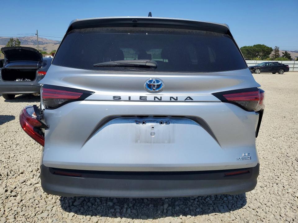 2021 Toyota VIN 5TDKRKEC6MS012461 COPART salvage auction — REAR END, Salvage Title, sold $9,100 on 2026-07-14 (photo 6)