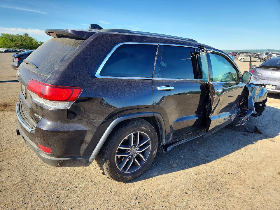 2020 Jeep Cherokee VIN 1C4RJFBG5LC148116 COPART salvage auction — ROLLOVER, PA - CERTIFICATE OF SALVAGE, sold $2,750 on 2026-07-02 (photo 3)