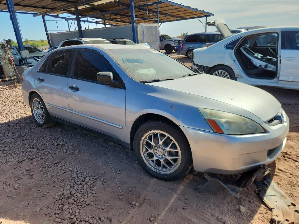 2005 Honda Accord VIN 1HGCM56125A009574 COPART salvage auction — FRONT END, Az - Cert Of Title - Salvage, sold $500 on 2026-07-02 (photo 4)