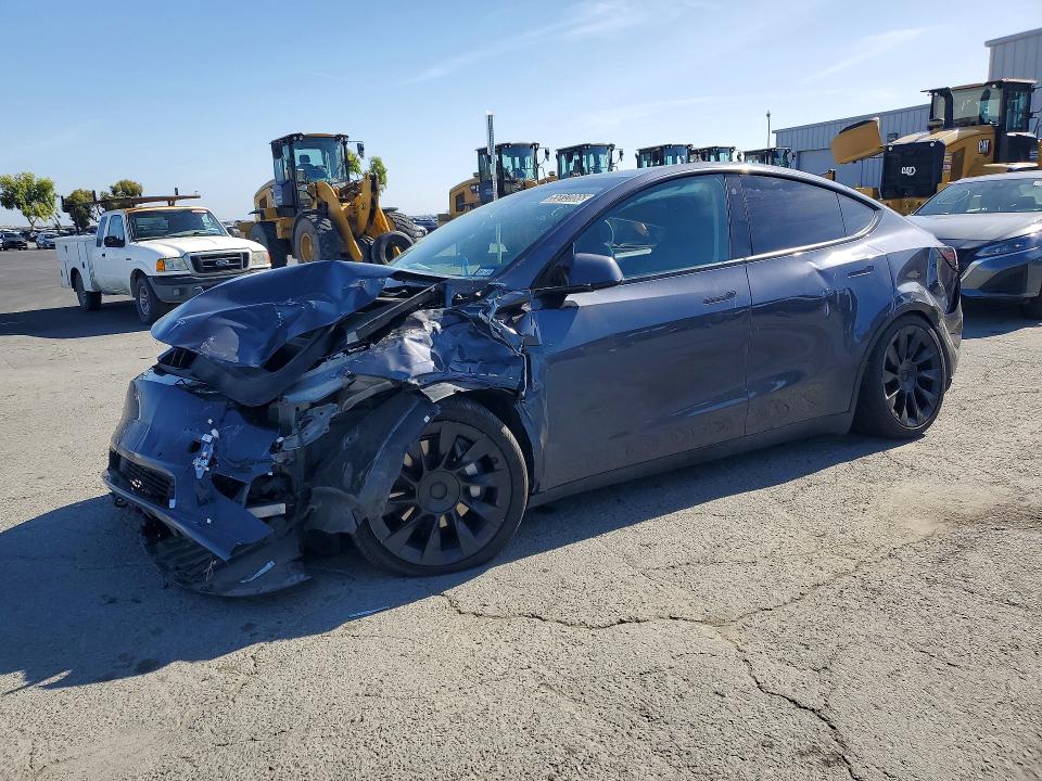 2022 Tesla Model y VIN 7SAYGDEE8NF480617 COPART salvage auction — FRONT END, Ca - Non-Repairable Vehicle Cert, sold $775 on 2026-07-29 (photo 1)