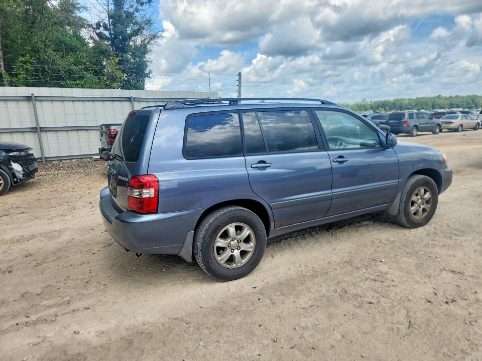 2004 Toyota Highlander VIN JTEGP21A240021608 COPART salvage auction — MINOR DENT/SCRATCHES, Fl - Certificate Of Title, sold $950 on 2026-07-07 (photo 3)