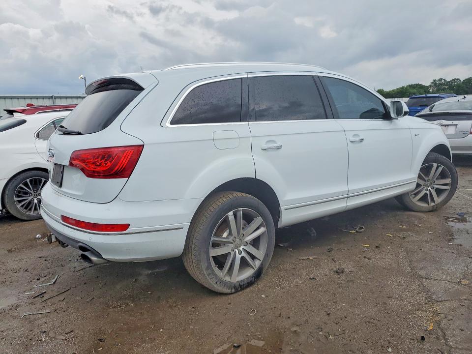 2013 Audi Q7 VIN WA1LGBFE5DD015867 COPART salvage auction — MECHANICAL, Il - Certificate Of Title (P), sold $475 on 2026-07-06 (photo 3)