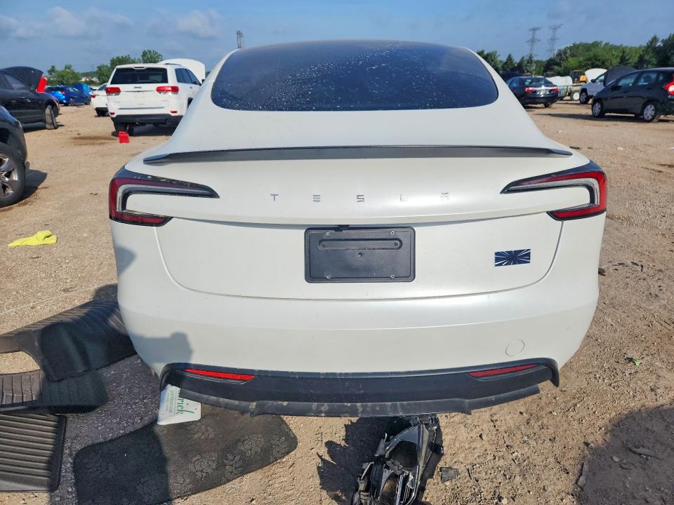 2025 Tesla Model 3 VIN 5YJ3E1ET8SF036465 COPART salvage auction — FRONT END, Il - Salvage Certificate, sold $19,300 on 2026-08-25 (photo 6)