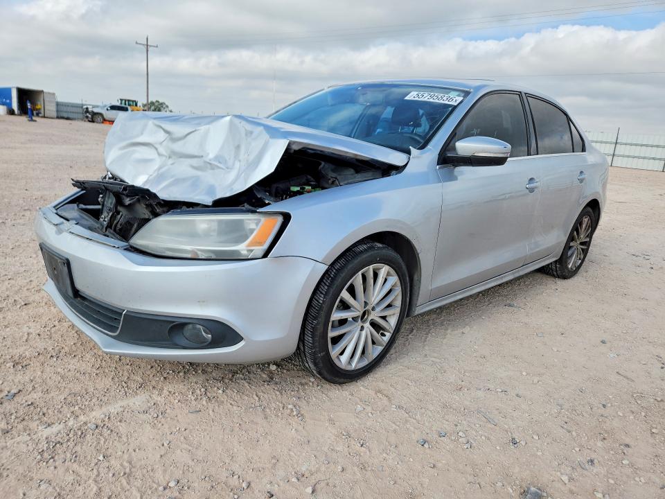 2014 Volkswagen Jetta VIN 3VWLL7AJ7EM361263 COPART salvage auction — FRONT END, Tx - Salvage Vehicle Title, sold $400 on 2026-07-22 (photo 1)