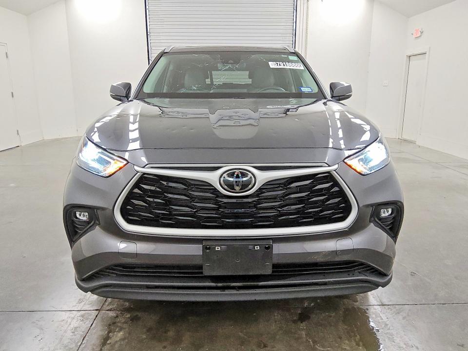 2025 Toyota Highlander hybrid VIN 5TDKBRCH5SS672189 COPART salvage auction — HAIL, TX - CERTIFICATE OF TITLE, sold $27,750 on 2026-07-16 (photo 5)