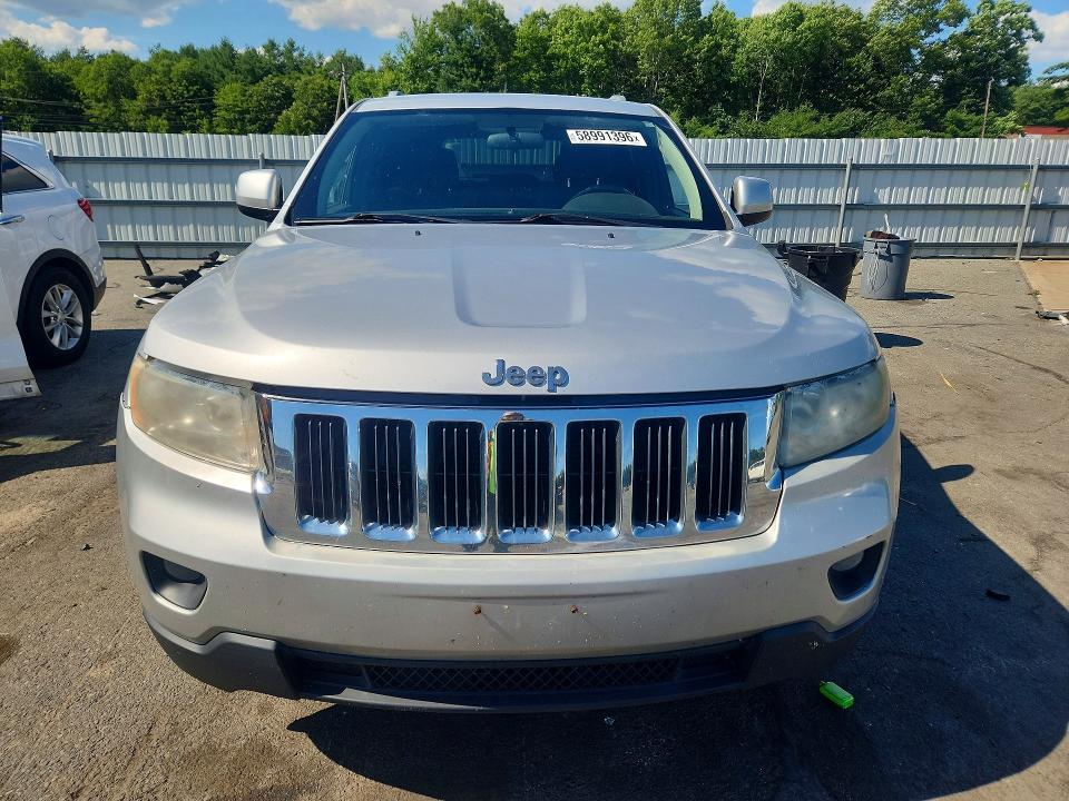 2011 Jeep Grand cherokee VIN 1J4RR4GGXBC551491 COPART salvage auction — MECHANICAL, Ct - Certificate Of Title, sold $700 on 2026-07-02 (photo 5)
