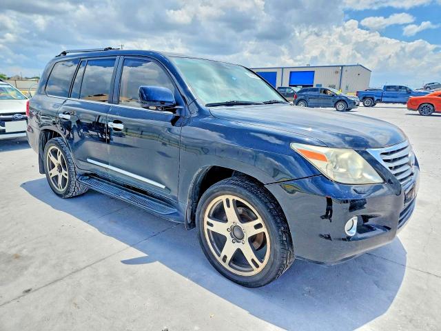2010 Lexus Lx 570 VIN JTJHY7AX6A4045676 COPART salvage auction — NORMAL WEAR, Tx - Certificate Of Title, sold $13,500 on 2026-07-17 (photo 4)