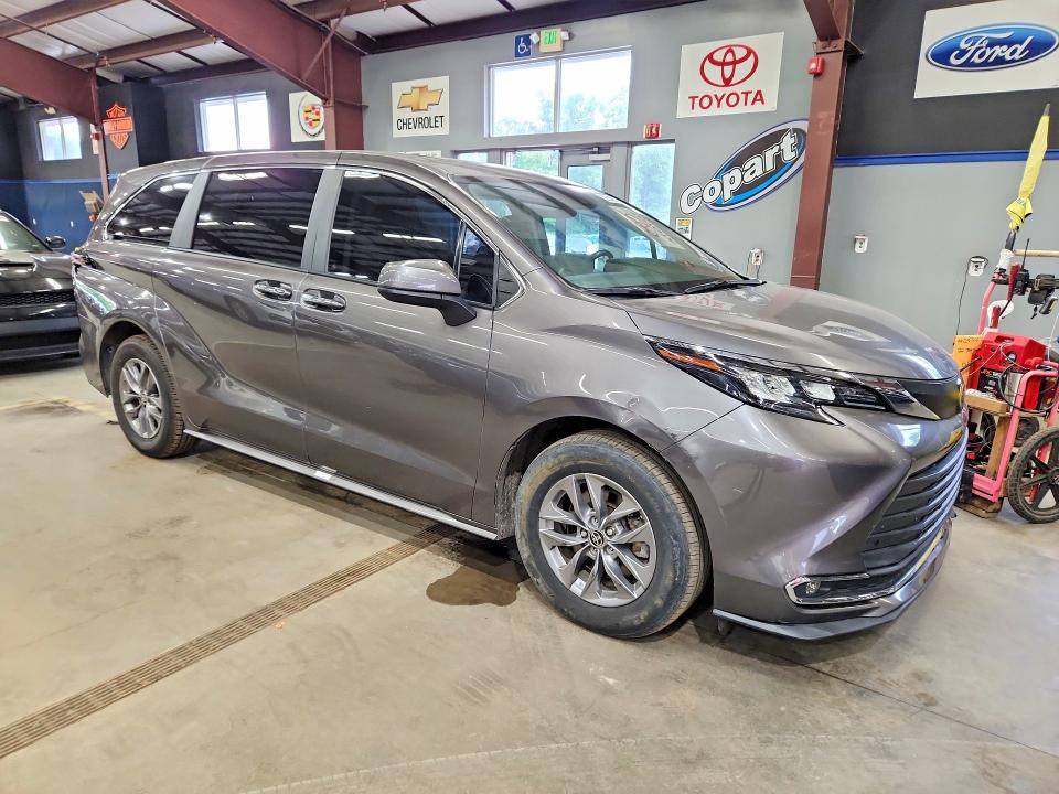 2024 Toyota Sienna VIN 5TDYSKFC7RS114503 COPART salvage auction — FRONT END, Wv - Certificate Of Title (P), sold $29,500 on 2026-07-21 (photo 4)