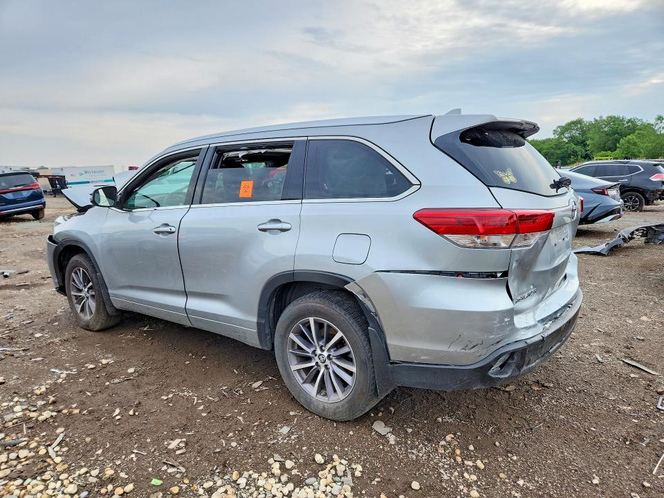 2018 Toyota Highlander VIN 5TDJZRFH5JS541300 COPART salvage auction — FRONT END, IL - SALVAGE CERTIFICATE, sold $4,850 on 2026-07-29 (photo 2)