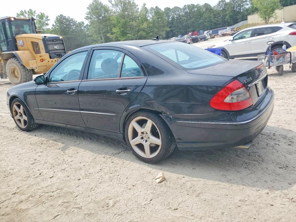 2009 Mercedes-benz E-klasse VIN WDBUF87X19B432503 COPART salvage auction — REAR END, Nc - Salvage Certificate Of Title, sold $350 on 2026-07-31 (photo 2)