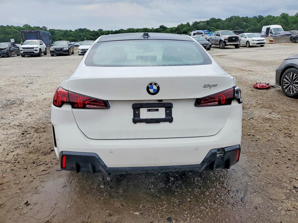 2026 BMW 2 series VIN WBA83GG09T7U09499 COPART salvage auction — FRONT END, GA - CERT OF TITLE-SALVAGE, sold $7,600 on 2026-07-15 (photo 6)