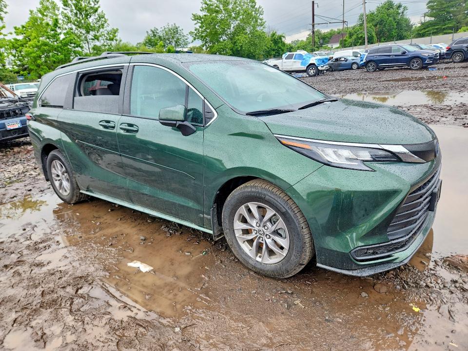 2022 Toyota VIN 5TDKSKFC9NS067362 COPART salvage auction — SIDE, Pa - Certificate Of Salvage, sold $9,900 on 2026-07-15 (photo 4)