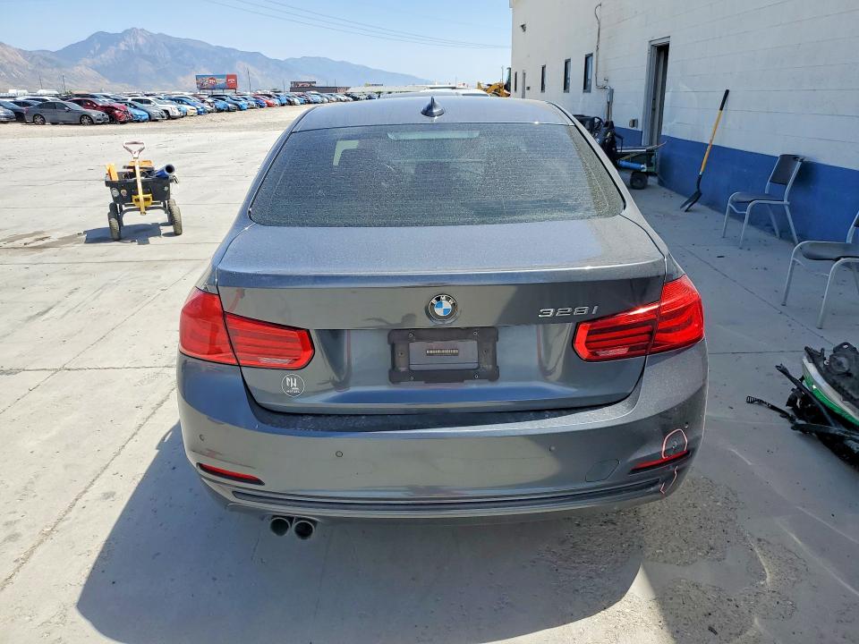 2016 BMW VIN WBA8E9G53GNU28116 COPART salvage auction — FRONT END, Ut - Salvage Certificate, sold $4,700 on 2026-08-10 (photo 6)