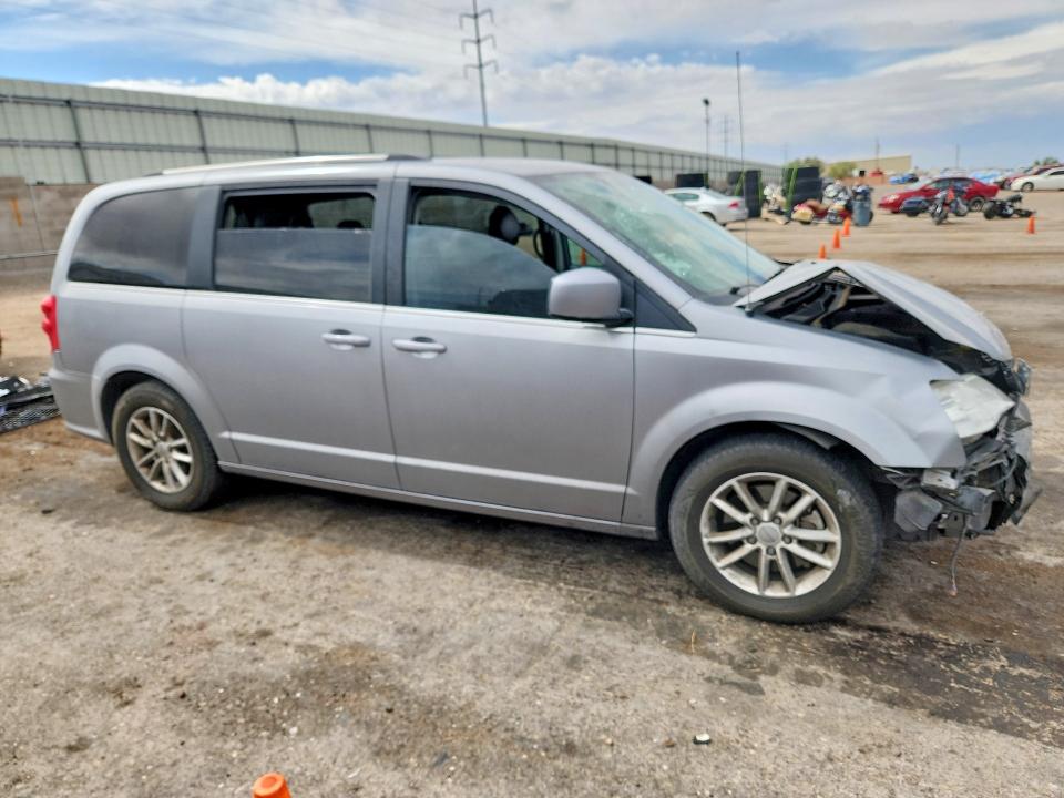 2018 Dodge Caravan VIN 2C4RDGCG5JR253528 COPART salvage auction — FRONT END, Nm - Cert Of Title-Salvage, sold $1,300 on 2026-07-23 (photo 4)