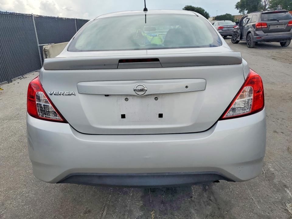 2018 Nissan Versa VIN 3N1CN7AP1JL886422 COPART salvage auction — FRONT END, Fl - Cert Of Title Slvg Rebuildable, sold $975 on 2026-07-02 (photo 6)