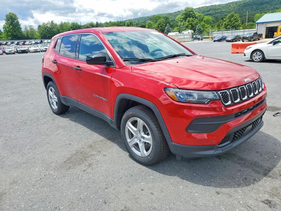 2024 Jeep Compass VIN 3C4NJDANXRT591605 COPART salvage auction — MINOR DENT/SCRATCHES, Pa - Certificate Of Salvage, sold $6,600 on 2026-07-14 (photo 4)