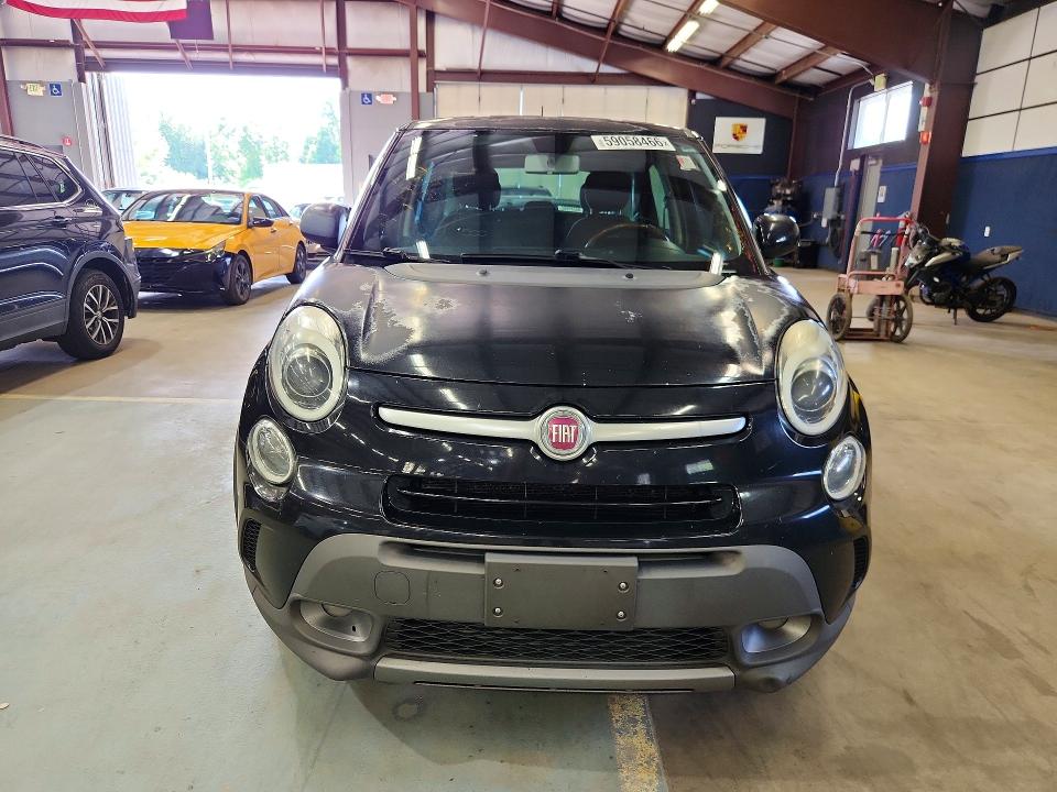 2014 Fiat VIN ZFBCFADH3EZ010772 COPART salvage auction — MINOR DENT/SCRATCHES, Ct - Certificate Of Title (P), sold $2,000 on 2026-07-09 (photo 5)
