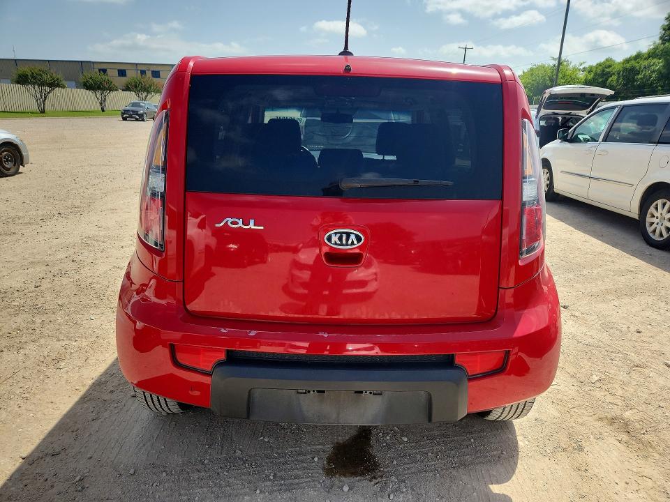 2011 Kia Soul VIN KNDJT2A23B7285178 COPART salvage auction — UNDERCARRIAGE, TX - SALVAGE VEHICLE TITLE (P), sold $575 on 2026-07-23 (photo 6)