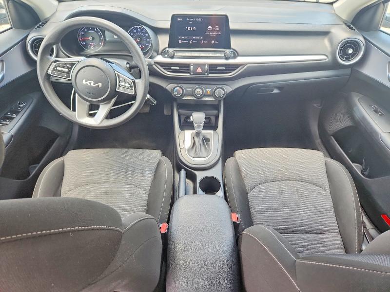 2024 Kia Forte VIN 3KPF24ADXRE752483 COPART salvage auction — NORMAL WEAR, FL - CERTIFICATE OF TITLE, sold $10,100 on 2026-08-24 (photo 8)