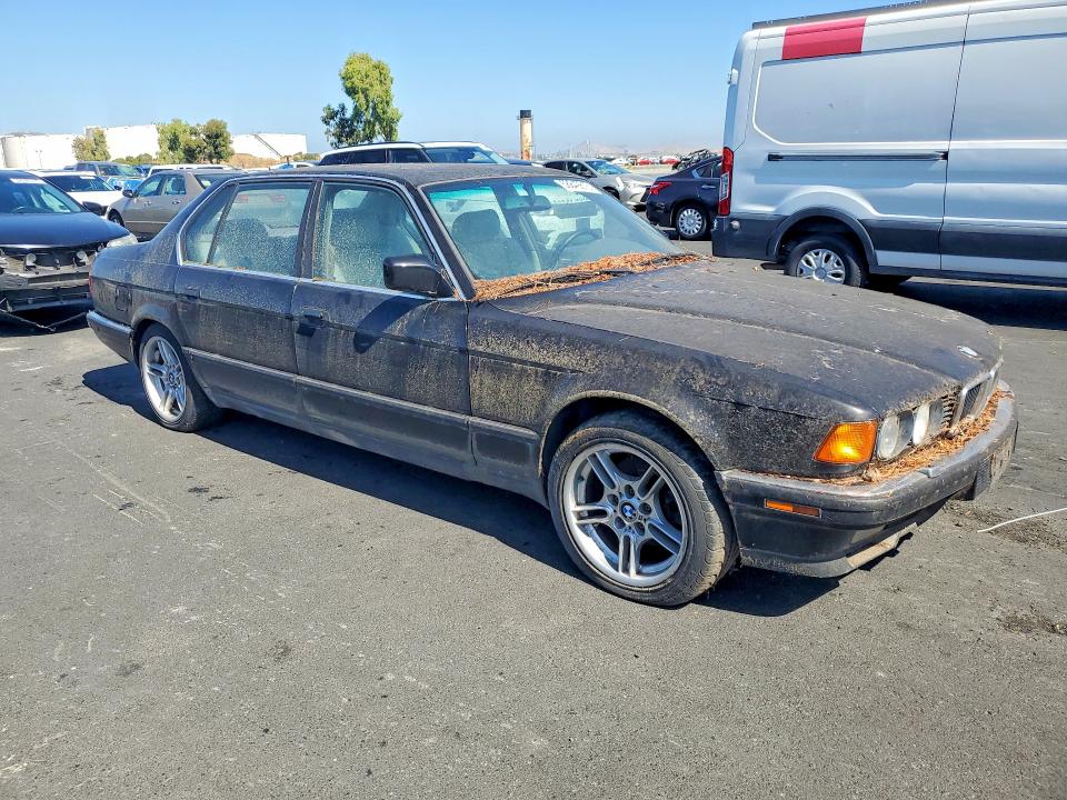 1993 BMW 7 series VIN WBAGD8322PDE83038 COPART salvage auction — MINOR DENT/SCRATCHES, CA - DIS/DLR/EXP APP FOR DUP CLEAN, sold $1,750 on 2026-07-22 (photo 4)