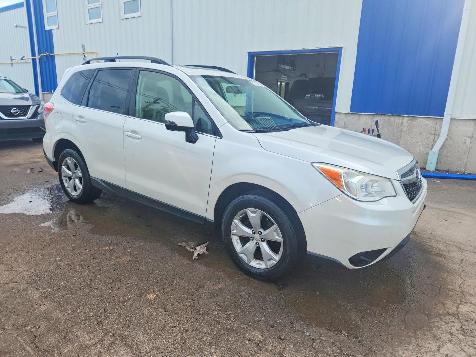 2014 Subaru VIN JF2SJCLC3EH458588 COPART salvage auction — MINOR DENT/SCRATCHES, Nb - Clean Title, sold $550 on 2026-07-23 (photo 4)