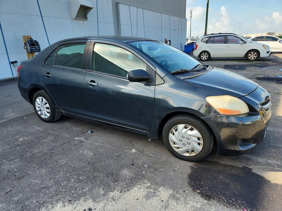 2007 Toyota Yaris VIN JTDBT923671075222 COPART salvage auction — SIDE, Fl - Cert Of Title Slvg Rebuildable, sold $675 on 2026-07-27 (photo 4)