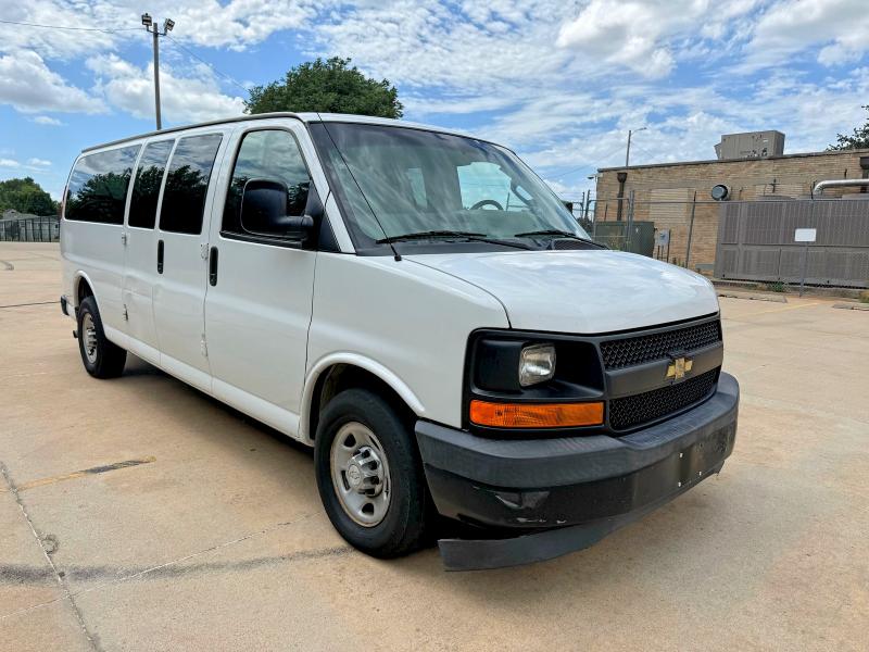 2017 Chevrolet Express VIN 1GAZGNFF6H1310163 — COPART salvage auction photo