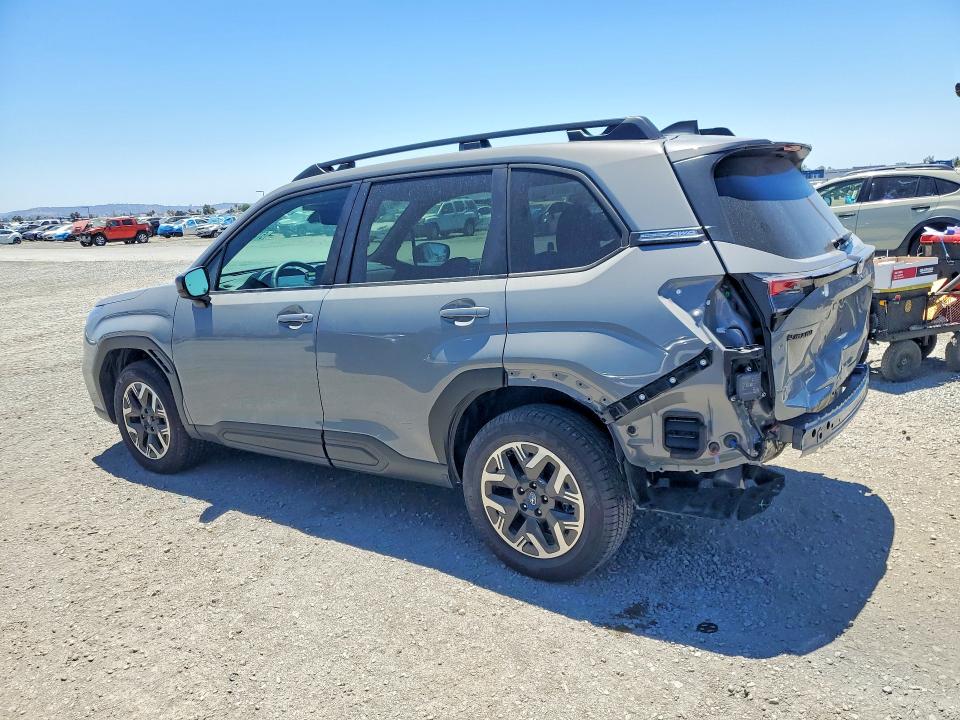 2026 Subaru Forester VIN 4S4SLDD66T3008558 COPART salvage auction — REAR END, Salvage Title, sold $12,600 on 2026-08-25 (photo 2)