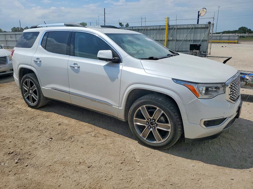 2017 Gmc Acadia VIN 1GKKNXLS7HZ301795 COPART salvage auction — MINOR DENT/SCRATCHES, Ia - Cert Of Title-Salvage Title, sold $4,650 on 2026-07-18 (photo 4)