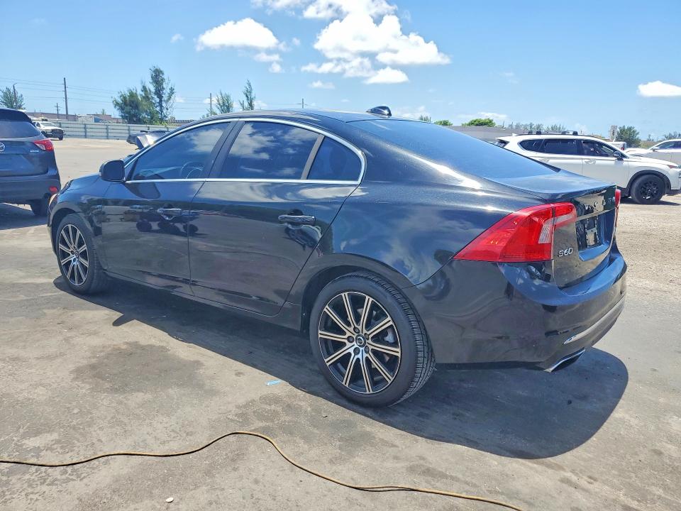 2016 Volvo S60 VIN LYV402FK0GB109805 COPART salvage auction — MINOR DENT/SCRATCHES, Salvage Title, sold $3,900 on 2026-07-24 (photo 2)