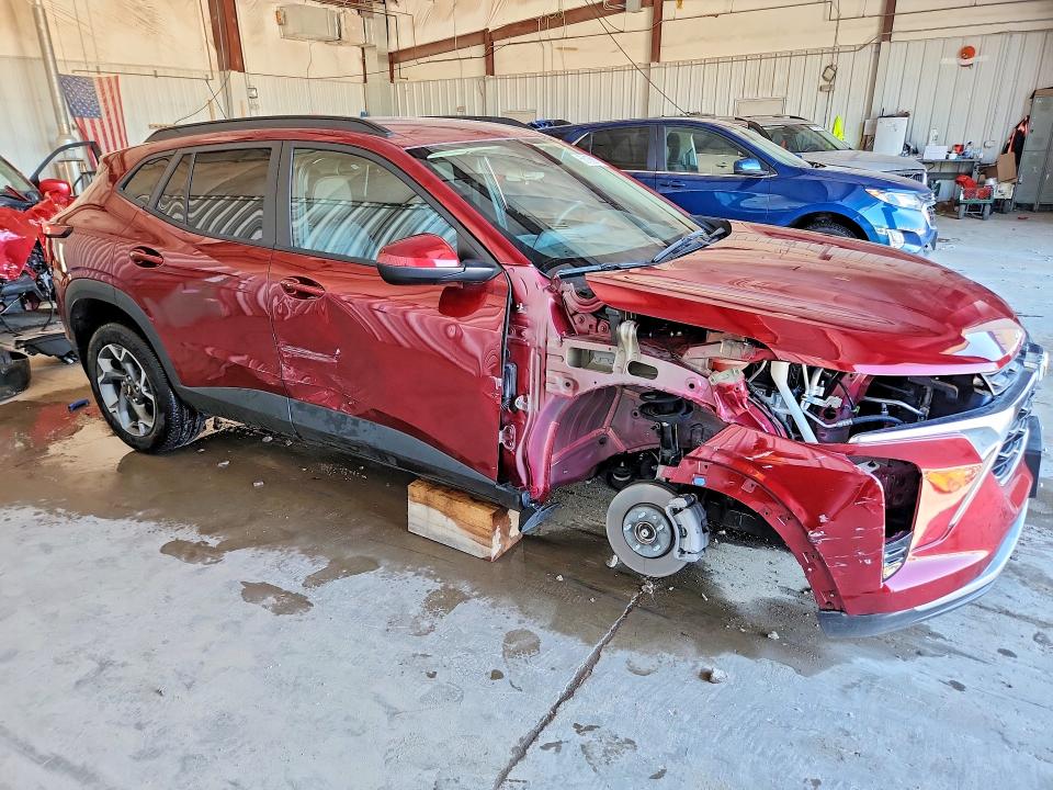 2025 Chevrolet VIN KL77LHEP7SC245127 COPART salvage auction — FRONT END, WI - CERT OF TITLE-CLAIM PAID, sold $4,750 on 2026-07-27 (photo 4)