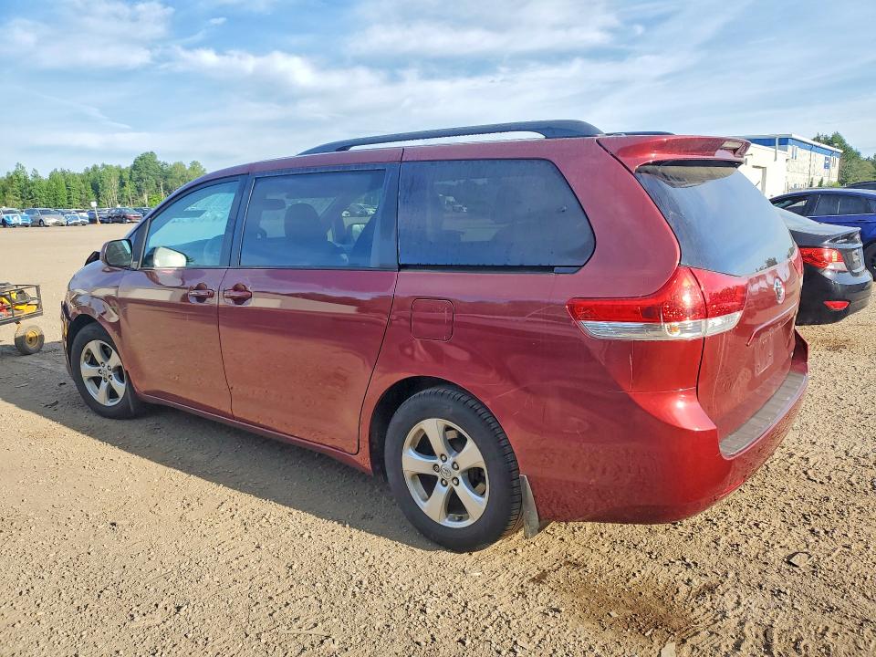 2014 Toyota Sienna VIN 5TDKK3DC0ES490551 COPART salvage auction — FRONT END, On - Permit Salvage, sold $4,600 on 2026-07-02 (photo 2)
