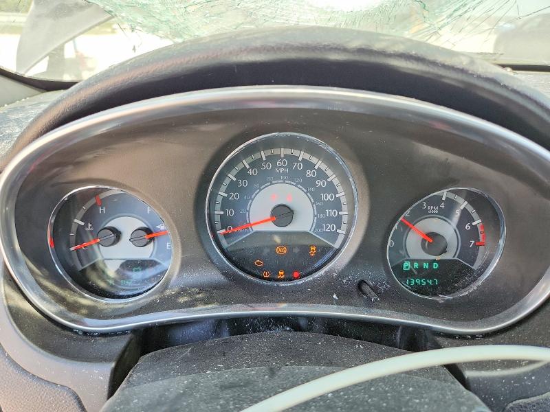 2011 Chrysler 200 VIN 1C3BC1FB7BN625164 COPART salvage auction — FRONT END, MI - CERTIFICATE OF TITLE, sold $625 on 2026-07-16 (photo 9)