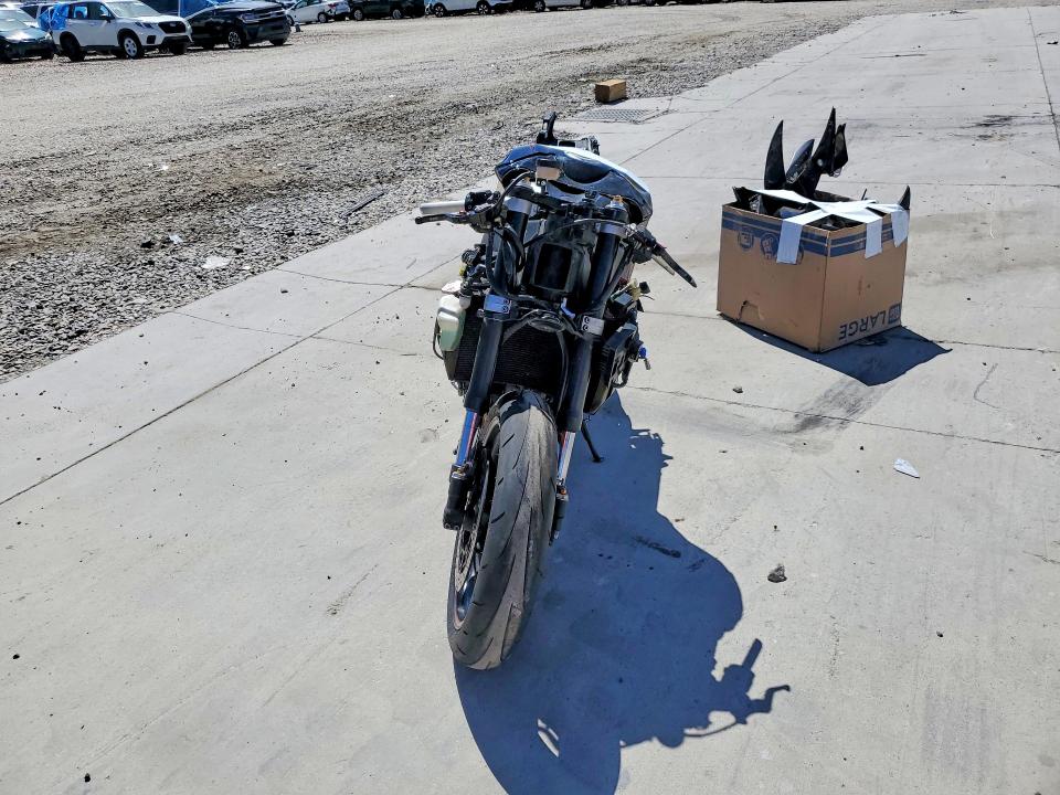 2006 Yamaha Yzfr6 VIN JYARJ12E76A002426 COPART salvage auction — FRONT END, Ut - Salvage Certificate, sold $850 on 2026-07-09 (photo 2)