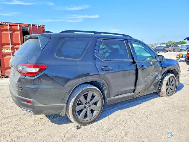 2025 Honda Pilot VIN 5FNYG2H31SB024403 COPART salvage auction — SIDE, FL - CERTIFICATE OF DESTRUCTION, sold $10,600 on 2026-07-27 (photo 3)