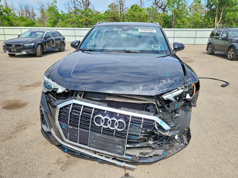 2021 Audi Q3 VIN WA1DECF31M1080652 COPART salvage auction — FRONT END, Ny - Mv-907A Salvage Certificate, sold $6,500 on 2026-07-20 (photo 5)