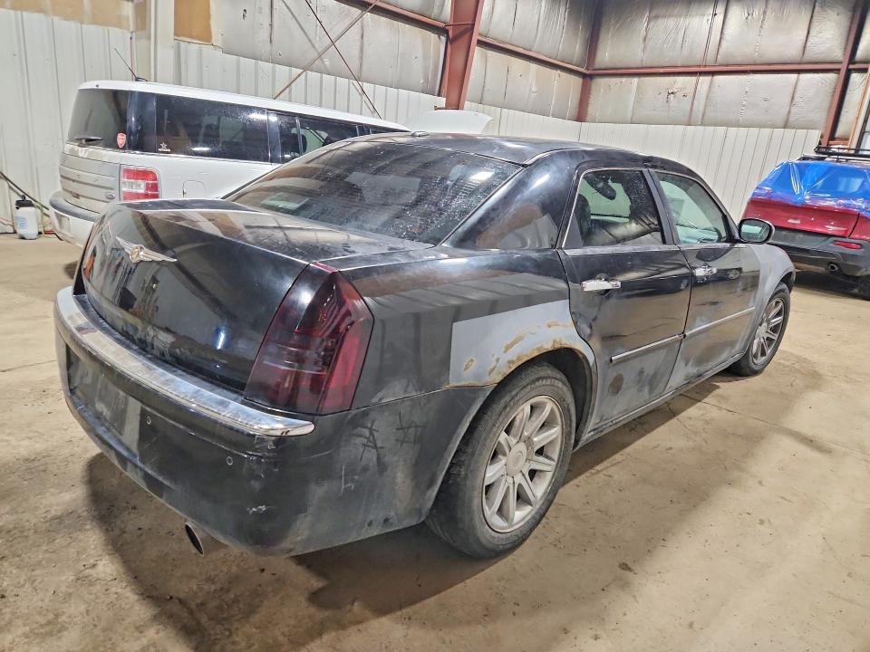 2006 Chrysler 300 VIN 2C3LA63H46H291240 COPART salvage auction — SIDE, Ak - Cert Of Veh Title-Reconstructe, sold $25 on 2026-07-28 (photo 3)
