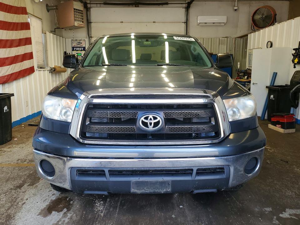 2010 Toyota Tundra VIN 5TFRU5F15AX023985 COPART salvage auction — SIDE, Me - Cert Of Title-Salvage Collisio, sold $100 on 2026-07-23 (photo 5)