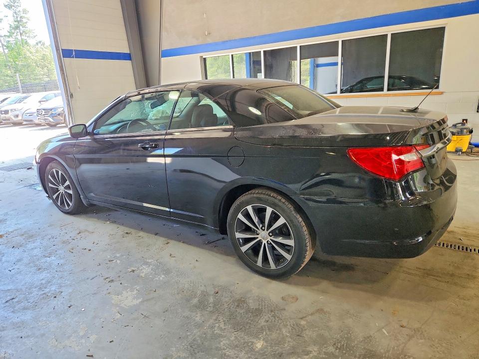 2013 Chrysler 200 VIN 1C3BCBGG0DN738330 COPART salvage auction — FRONT END, VA - CERT OF TITLE - SALVAGE, sold $325 on 2026-07-02 (photo 2)
