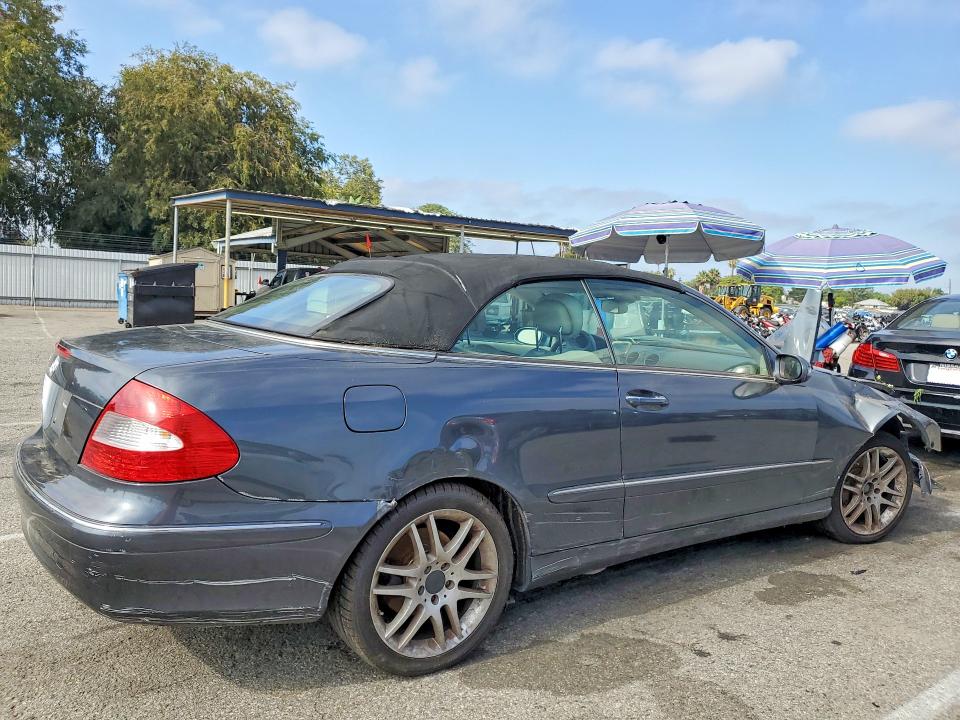 2009 Mercedes-benz Clk-class VIN WDBTK56F89T104424 COPART salvage auction — FRONT END, Ca - Dis/Dlr/Exp Only Clean Title, sold $525 on 2026-07-07 (photo 3)