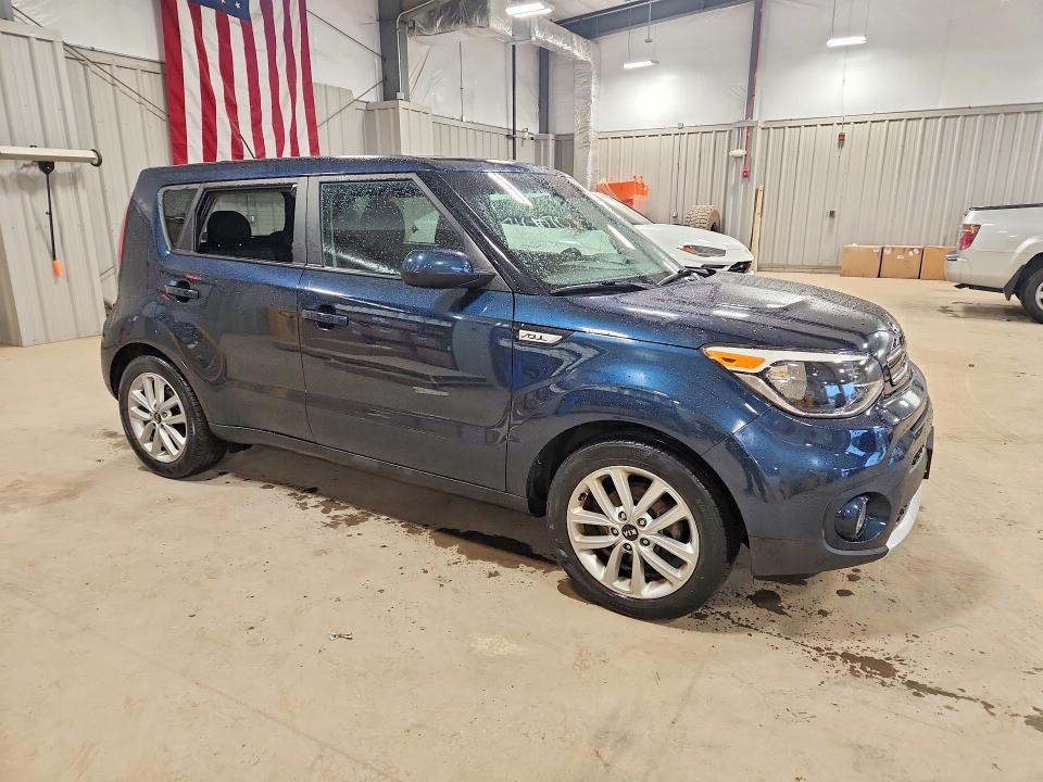 2017 Kia Soul VIN KNDJP3A56H7417170 COPART salvage auction — VANDALISM, Il - Salvage Certificate, sold $2,300 on 2026-07-29 (photo 4)