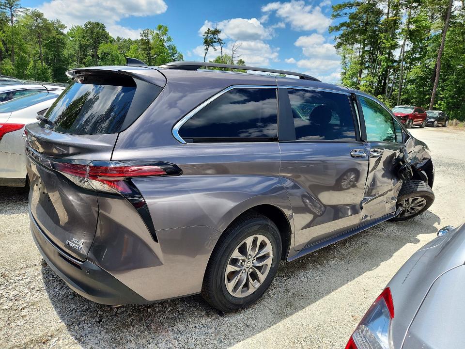2021 Toyota VIN 5TDJSKFCXMS007892 COPART salvage auction — SIDE, Va - Cert Of Title - Salvage, sold $13,400 on 2026-07-02 (photo 3)