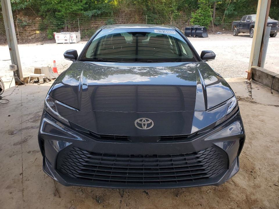 2025 Toyota Camry VIN 4T1DAACK4SU084476 COPART salvage auction — NORMAL WEAR, Al - Certificate Of Title, sold $20,000 on 2026-07-21 (photo 5)