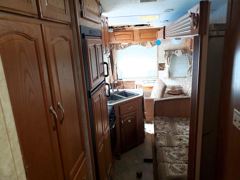 2006 Keystone Sprinter VIN 4YDF276246A224507 COPART salvage auction — WATER/FLOOD, ME - CERT OF TITLE-SALVAGE COLLISIO, sold $90 on 2026-07-16 (photo 6)