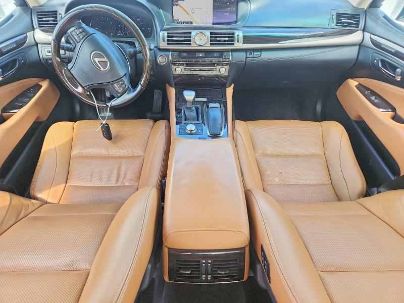 2015 Lexus Ls VIN JTHBL5EF7F5133293 COPART salvage auction — REAR END, Tx - Salvage Vehicle Title, sold $1,950 on 2026-07-24 (photo 8)