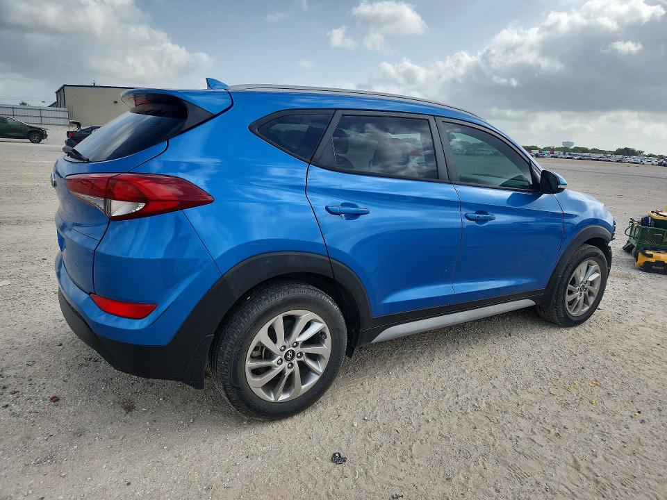 2017 Hyundai Tucson VIN KM8J33A41HU413267 COPART salvage auction — FRONT END, Tx - Salvage Vehicle Title, sold $125 on 2026-07-23 (photo 3)
