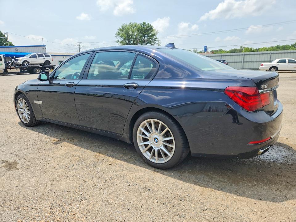 2013 BMW 7er VIN WBAYE8C55DD131690 COPART salvage auction — WATER/FLOOD, La - Cert Of Title-Salvage Flood, sold $750 on 2026-07-23 (photo 2)