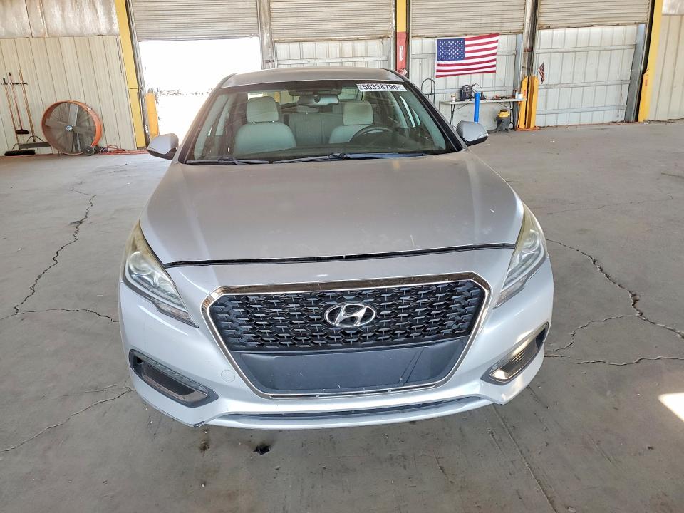 2017 Hyundai Sonata VIN KMHE24L17HA051105 COPART salvage auction — REAR END, Salvage Title, sold $250 on 2026-07-22 (photo 5)
